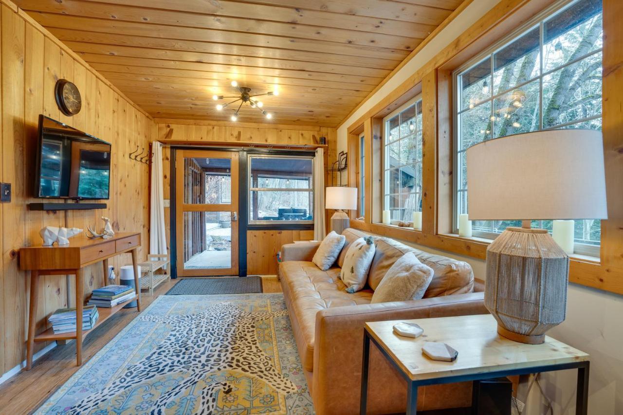 Leavenworth Cabin With Private Hot Tub! Екстер'єр фото