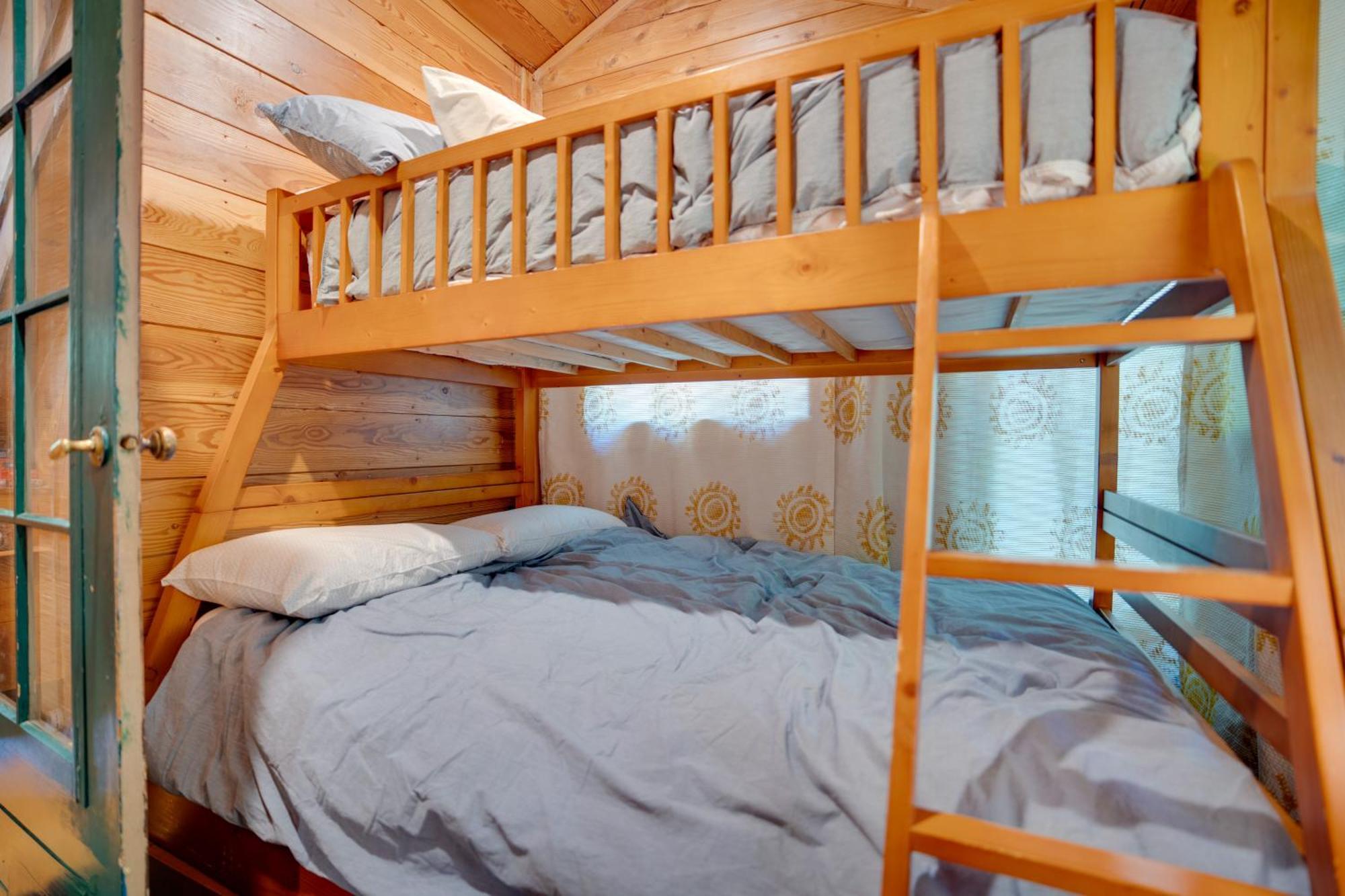 Leavenworth Cabin With Private Hot Tub! Екстер'єр фото